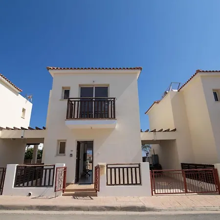 Maison Menelaos Paralimni